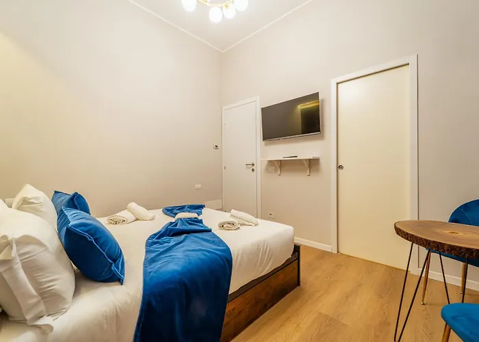 Giulia Urban Retreat Отель типа "постель и завтрак" 4*